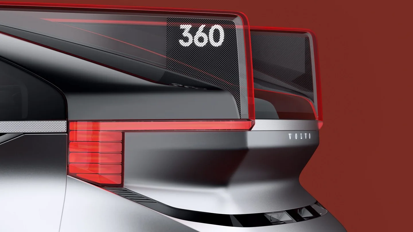 Close view of the rear cabin and illuminated 360C mark on Volvo’s autonomous concept vehicle